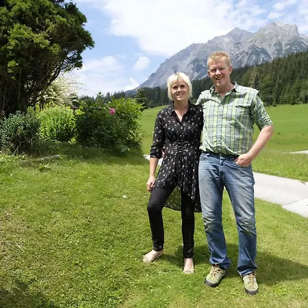 아파트 Alpenblick